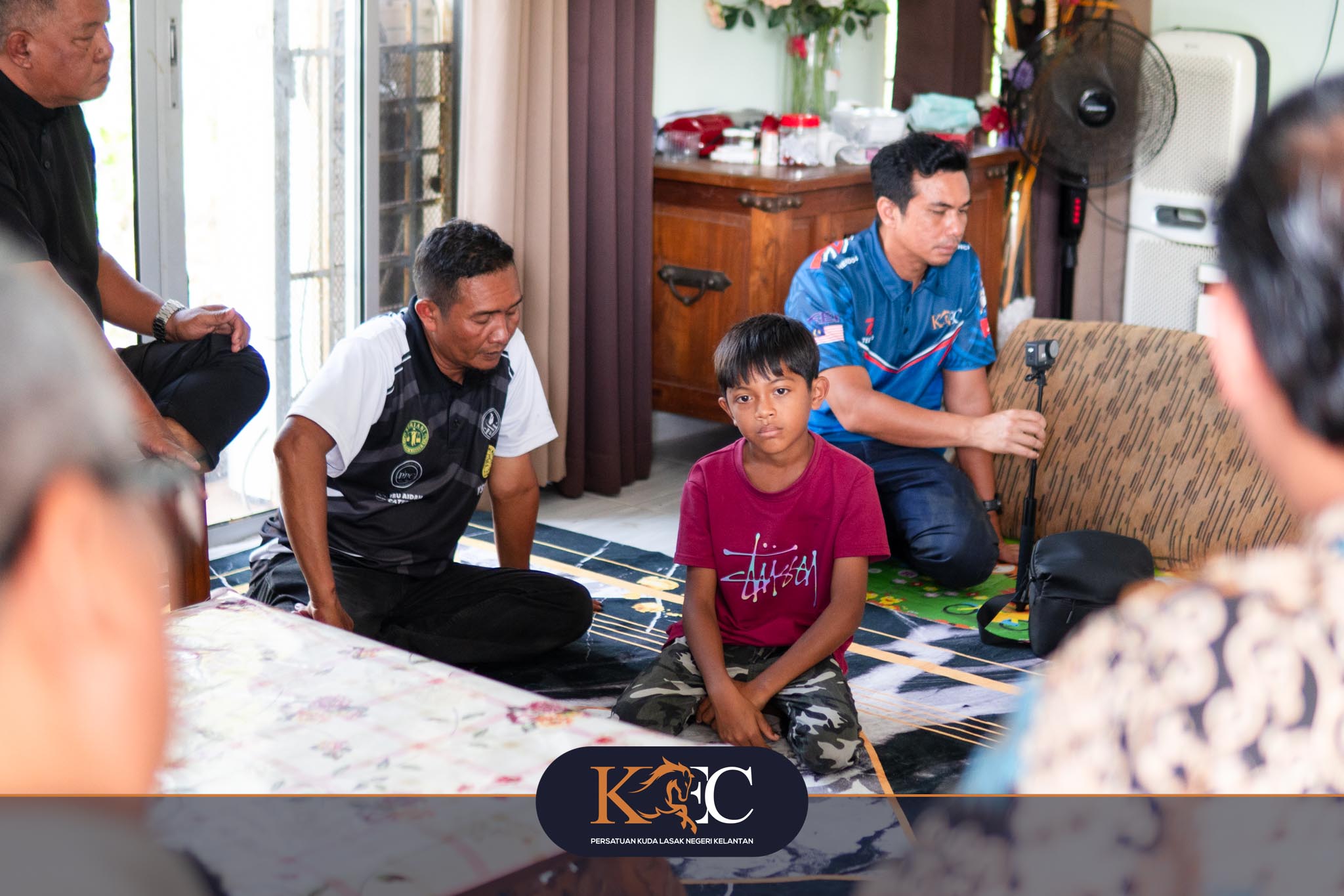 ziarah-sumbangan-adik-mirza - Gambar 9